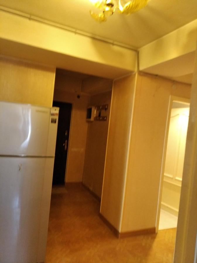 3 Room Apartment In Small Center Of Erivan Exterior foto